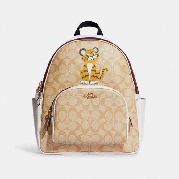 New COACH Backpack In Signature Canvas With Tiger main image 7